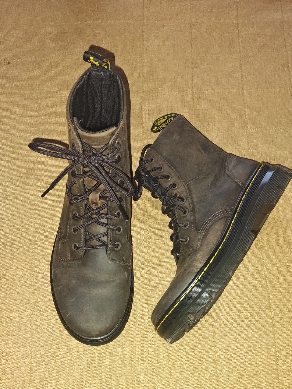 Dr martens Combs Crazy Horse Leather Boots